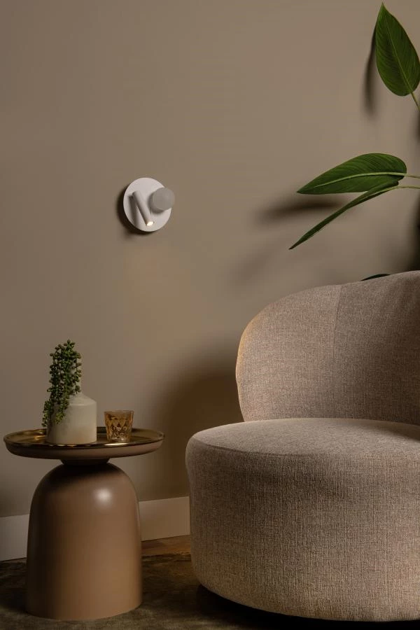 Lucide MATIZ - Bedside lamp / Wall light - Ø 16,5 cm - LED - 3000K - With USB charging point - White - atmosphere 3